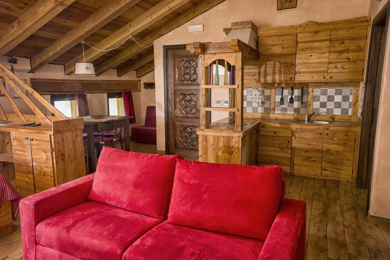 Agriturismo B&B Chevres A Cheval Аоста Экстерьер фото